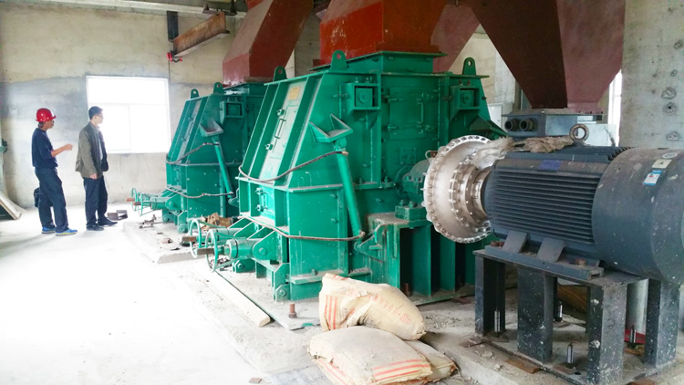 7 reversible blockless fine crusher.jpg